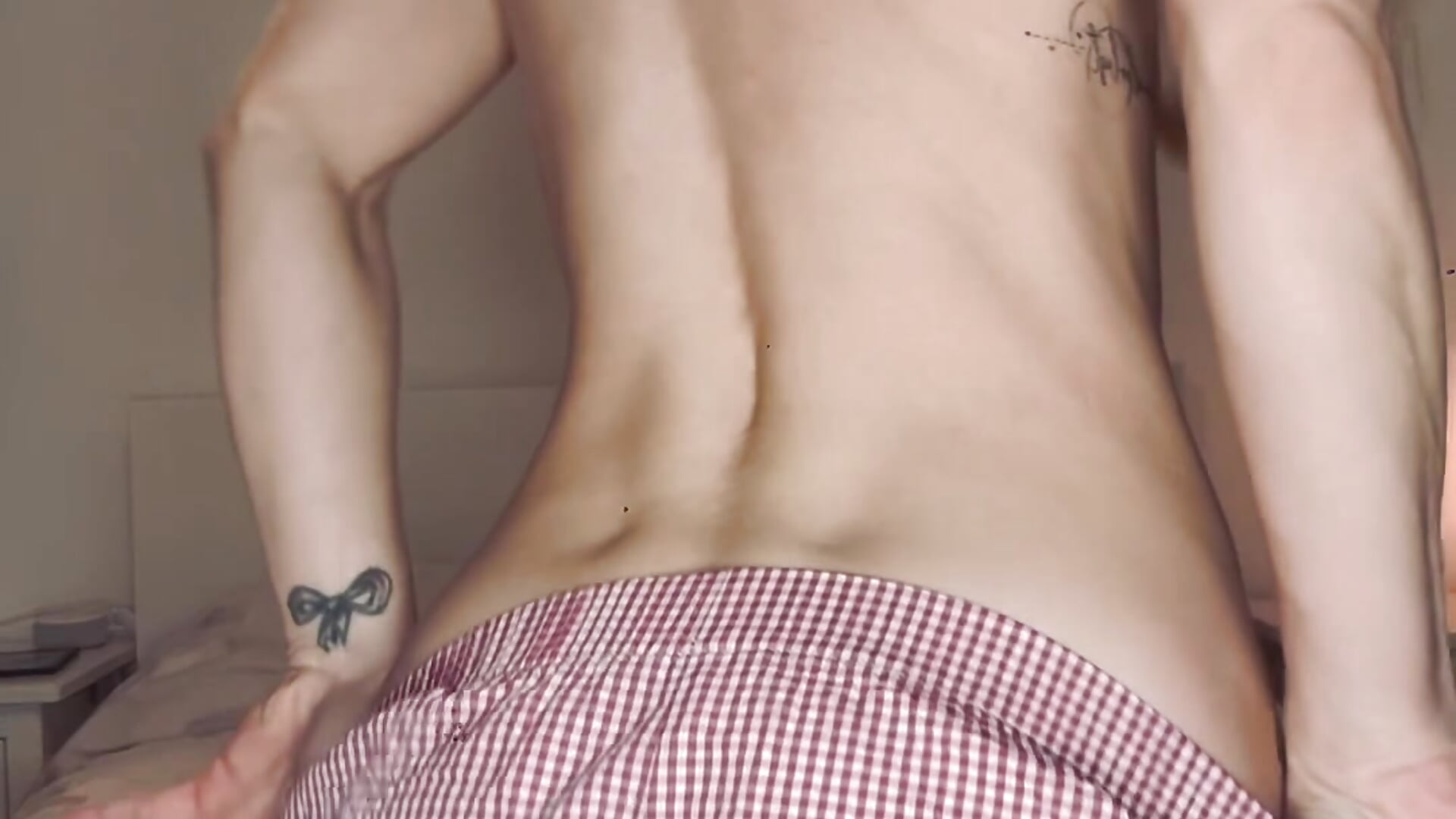 Get Naked With Me