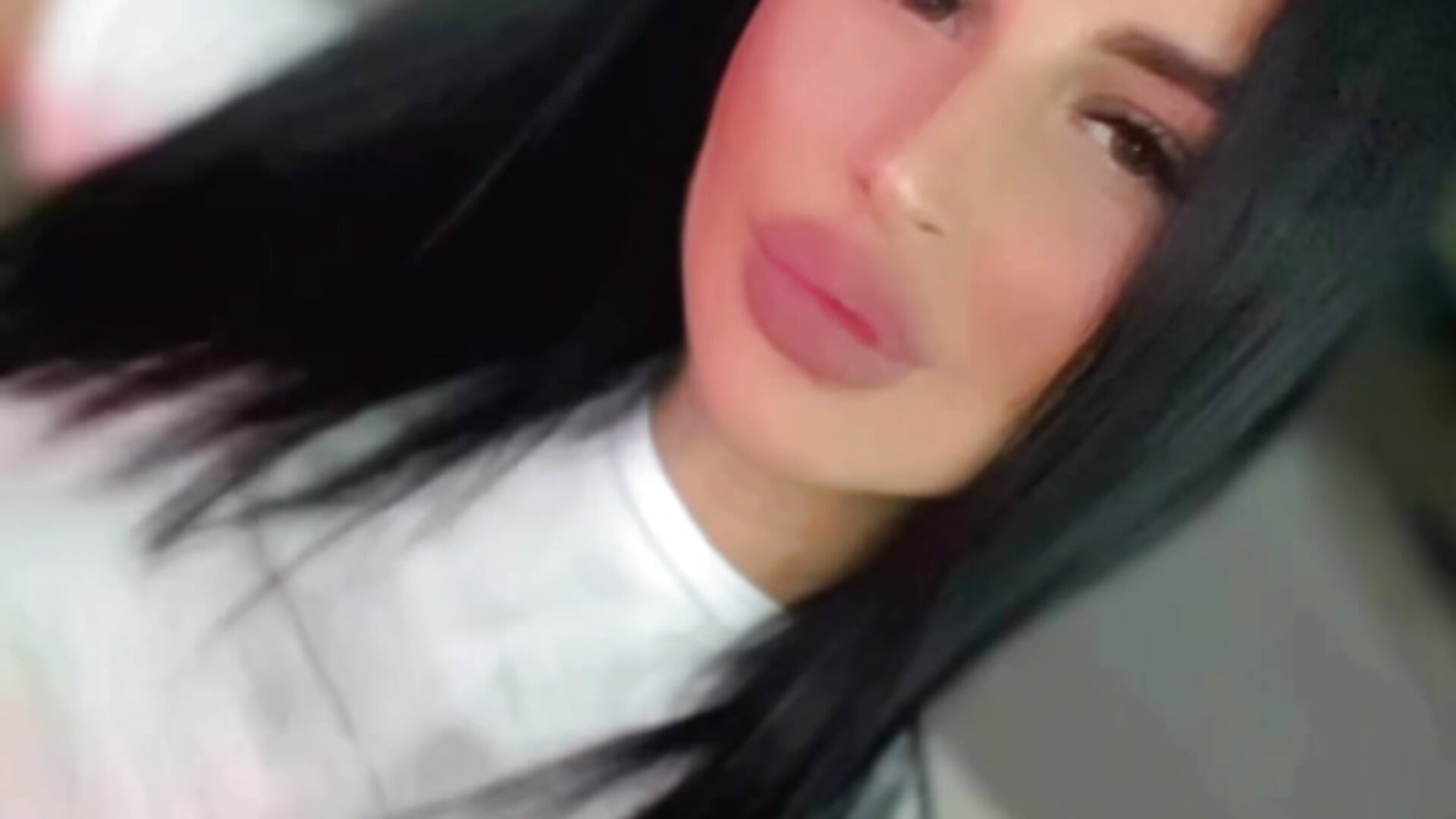 IMG_8051 - video by Diarvira cam model