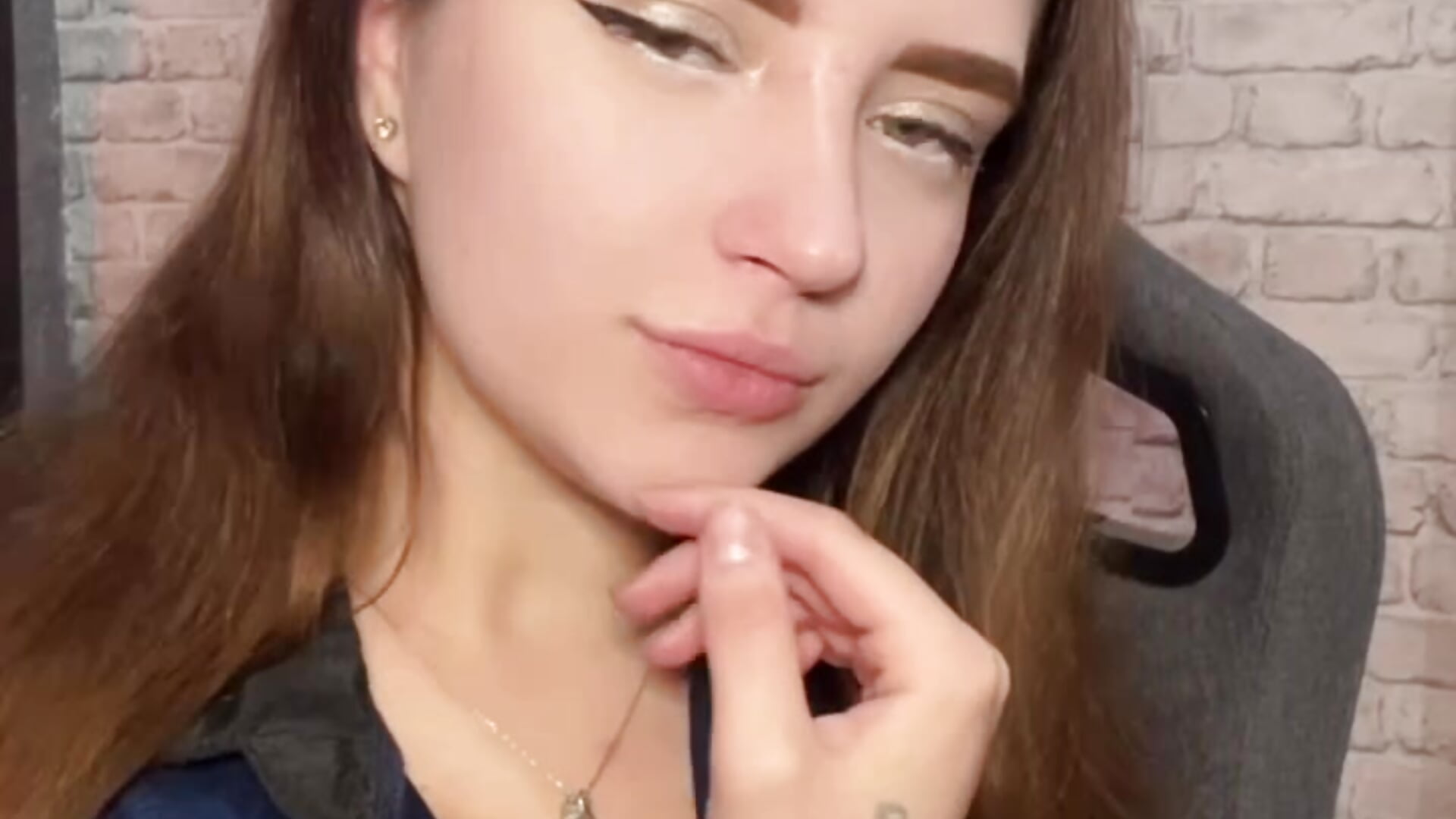 My tattoo - video by GreatMolly cam model