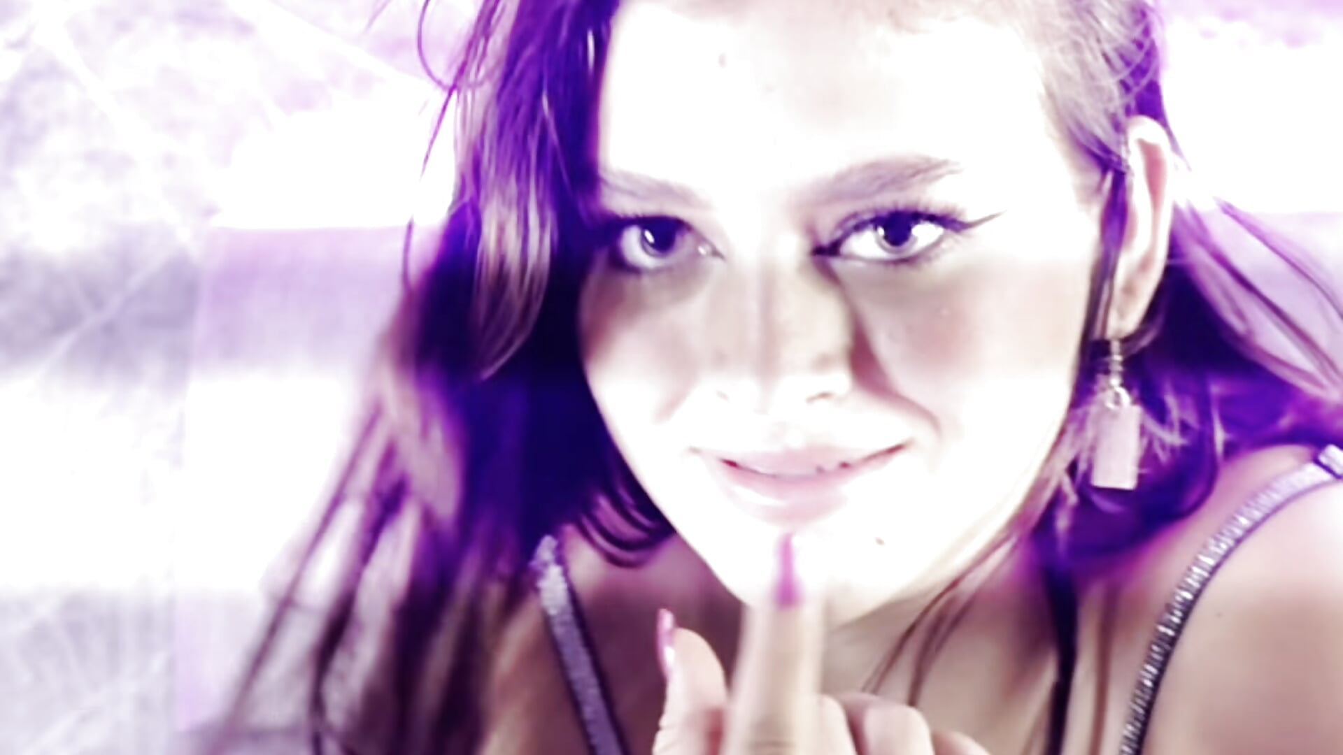 Come with me 👀 - video by ivone_rouge cam model