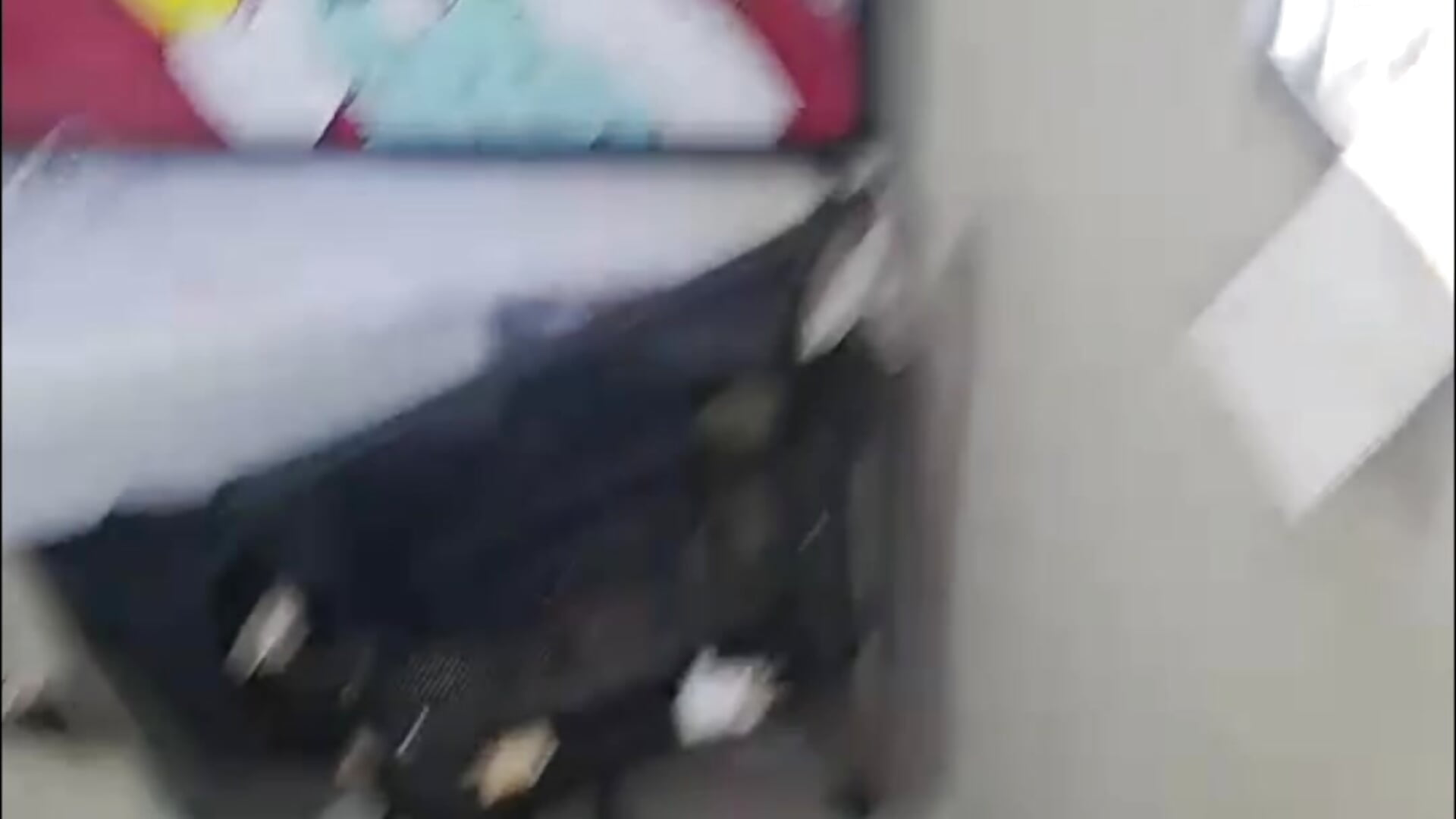 Cum on the face of the married redhead before her husband arrive