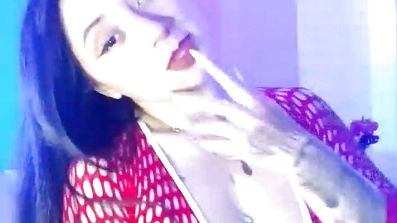 mine is dancing, I know👀💯 – video od webkamerové modelky JuliethCruz_