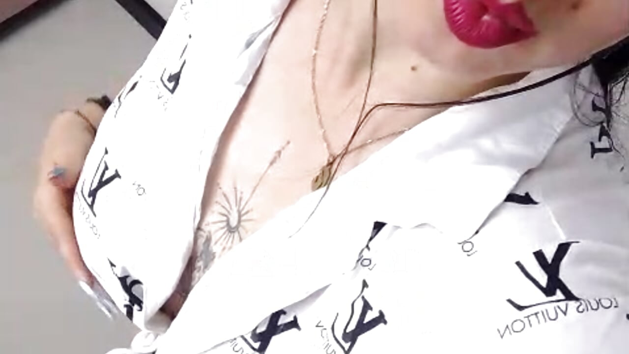 🍒😜🔥 - відео від вебкаммоделі JuliethCruz_