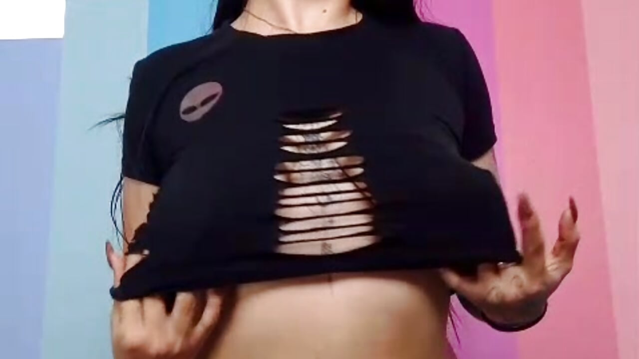 😏🔥🔥 - video by JuliethCruz_ cam model