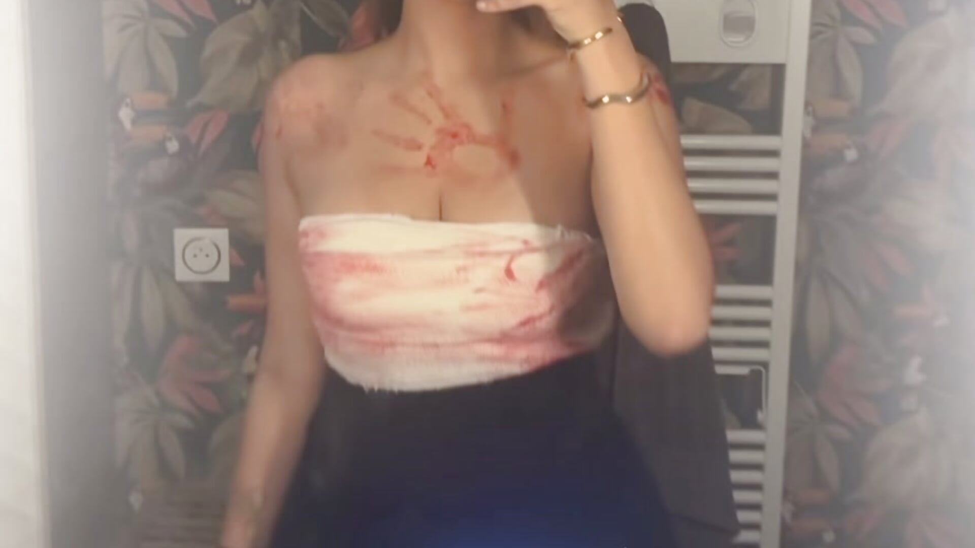 TikTok 2 - video by eva_dsstt cam model