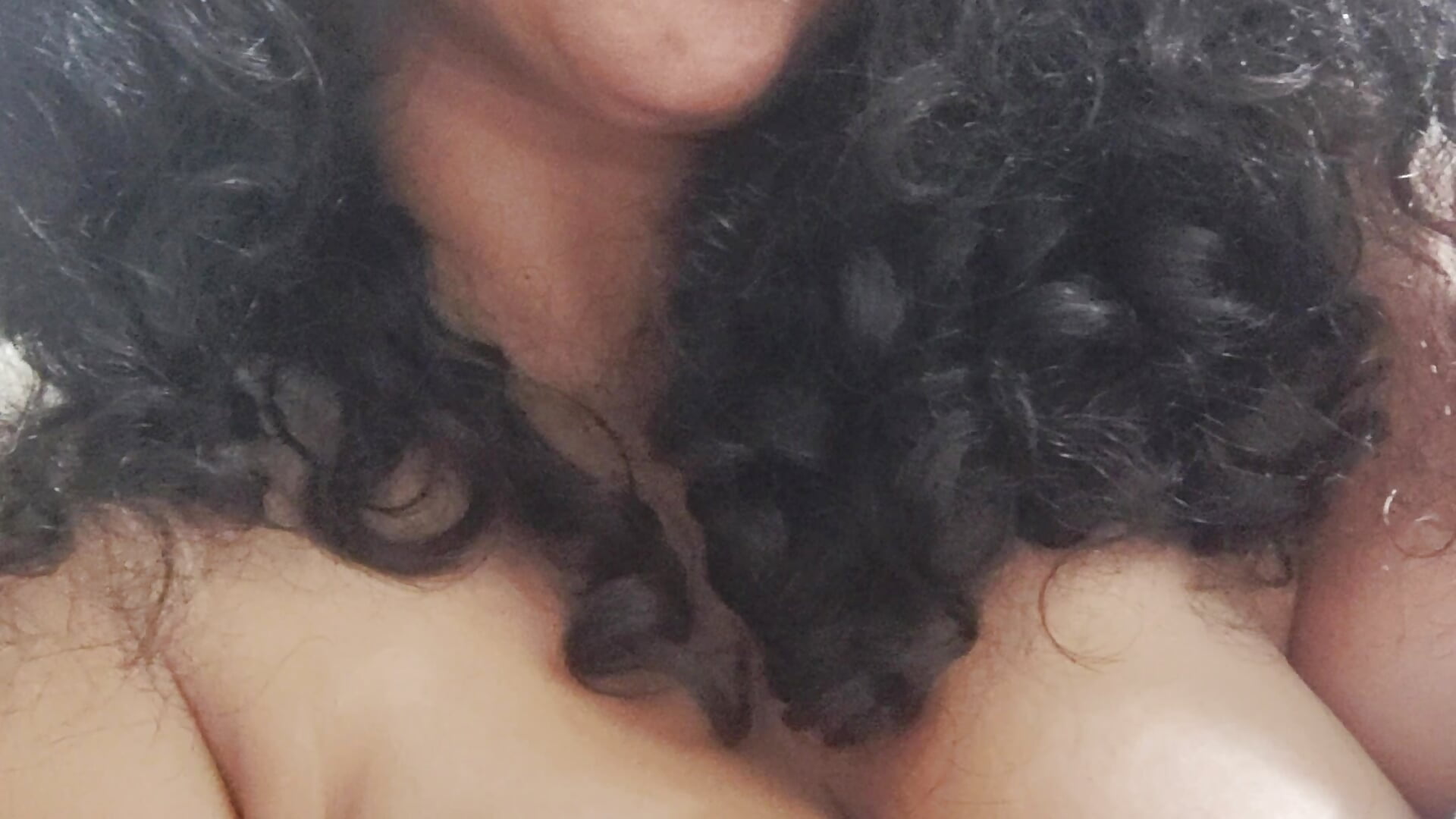 1000045134 - video oleh model kamera Karenmtroconiz