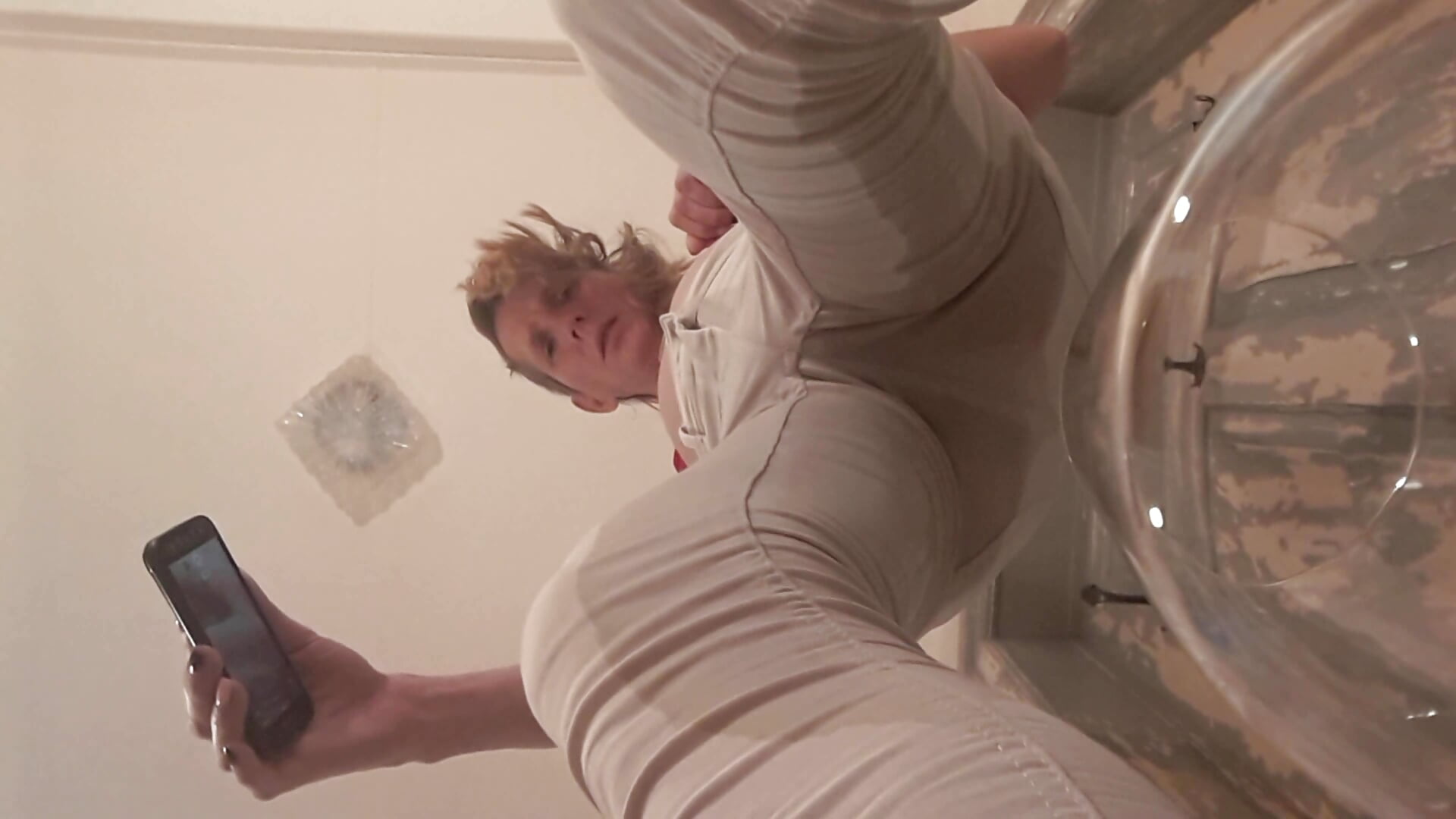 mehrfachpissschlucken 02.02.22.mp4 - clip cu Cheryl_F model videochat