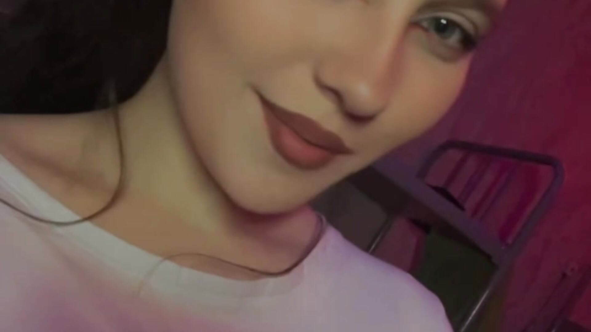 I'm trying to sing, don't throw tomatoes:) - video by NadiaGnegy cam model