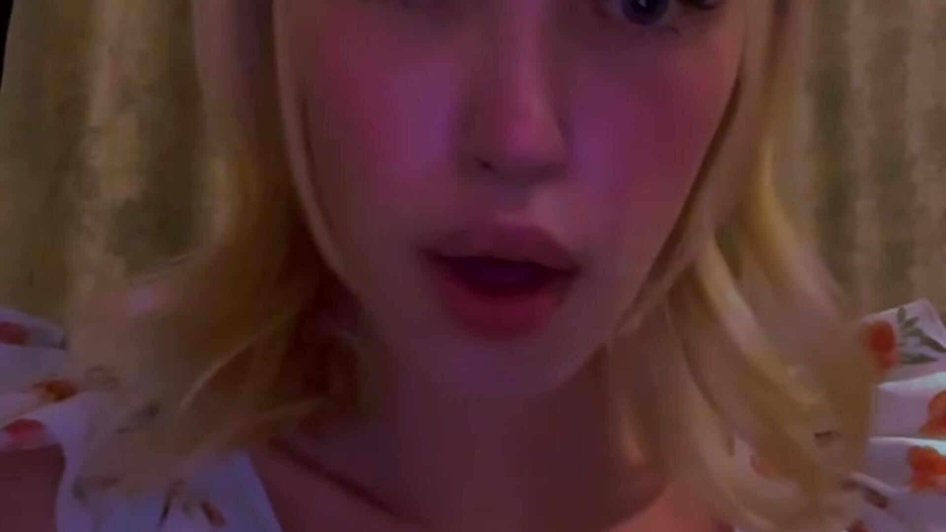 For you♥ - video by Grace_Glend cam model