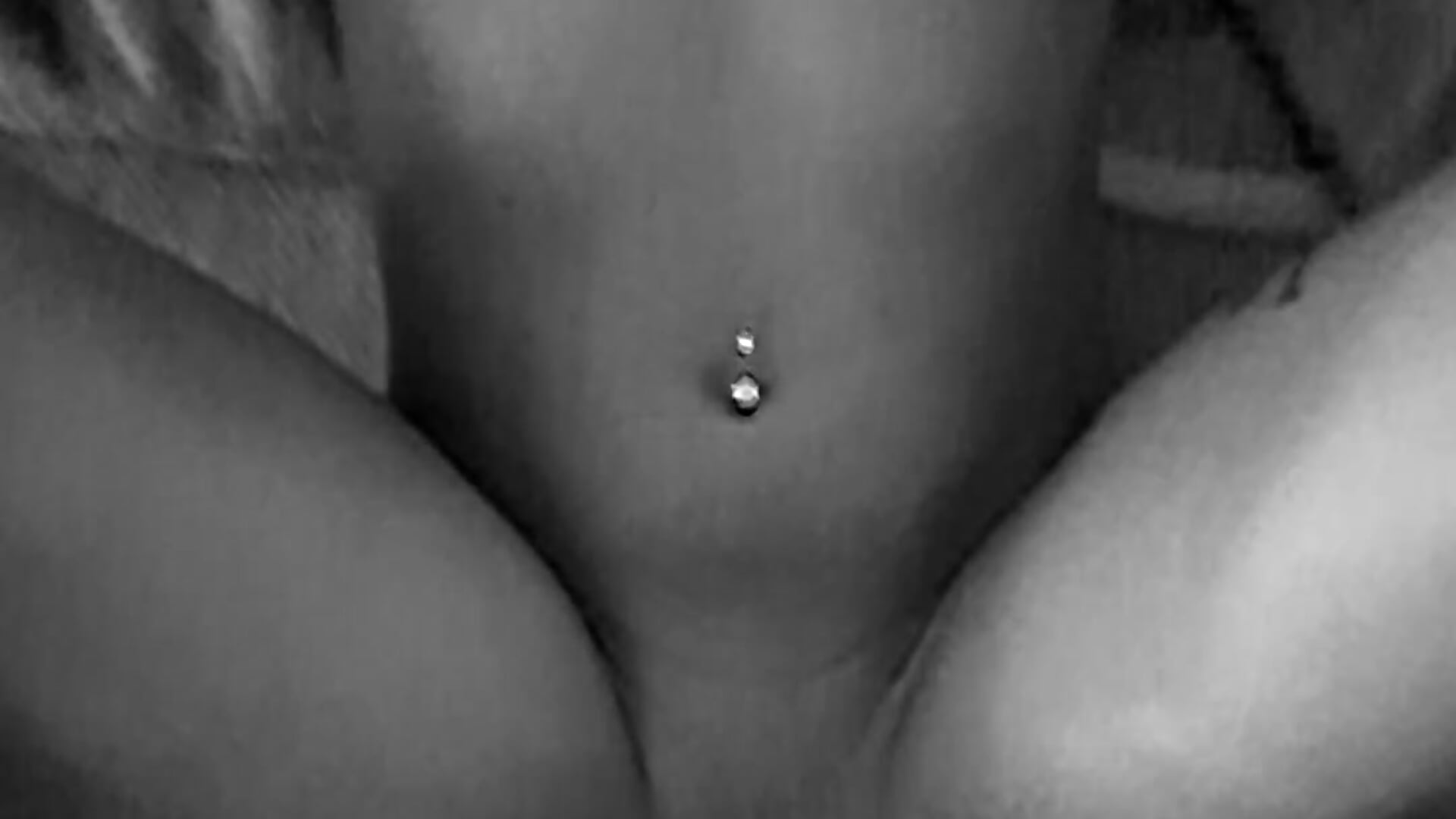 Love his hard cock 😜💦 - video by xx_spiceycouple_xx cam model