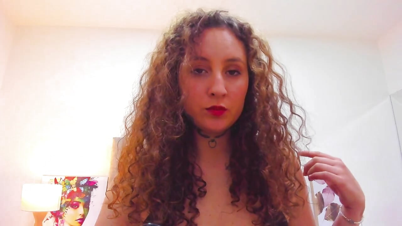 My cute face ♥ - video by SharonMartini cam model