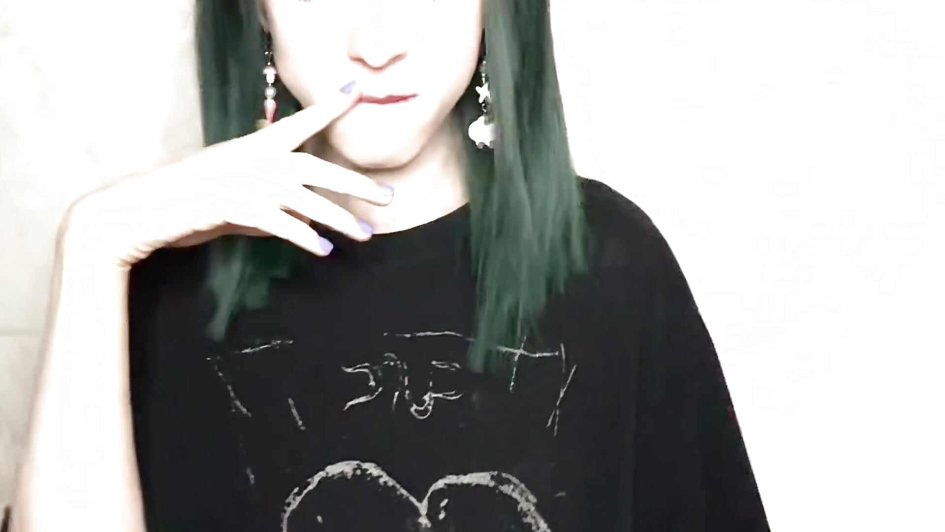 Tiktok House hehe – видео вебкам-модели whoalexxa