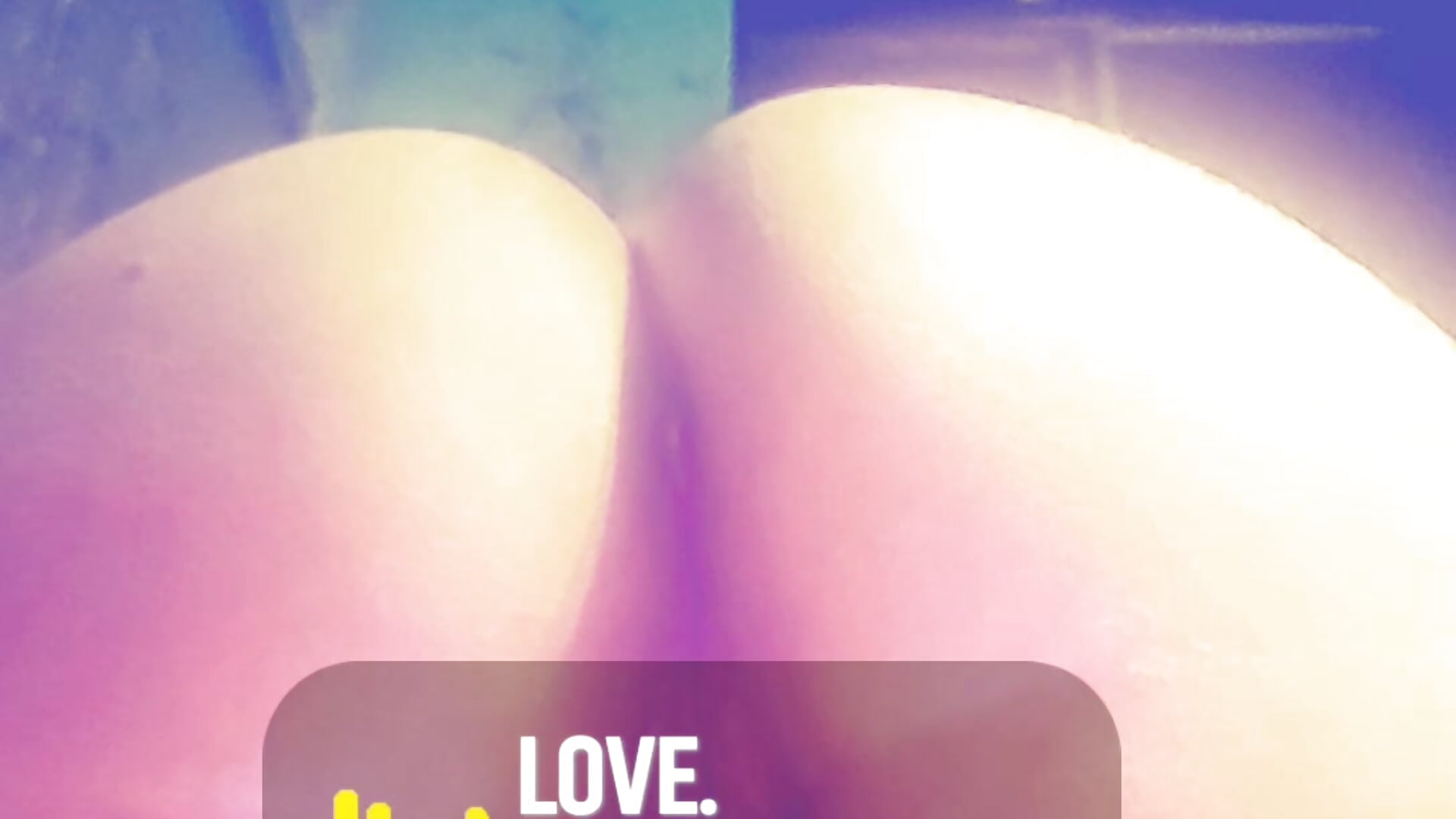 Wet and ready - video by Sweetsugar22678 cam model