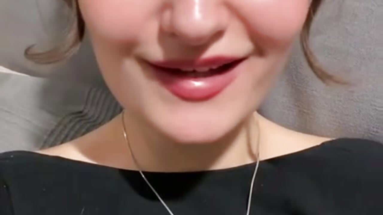 lips - video by Reviving_Primer cam model