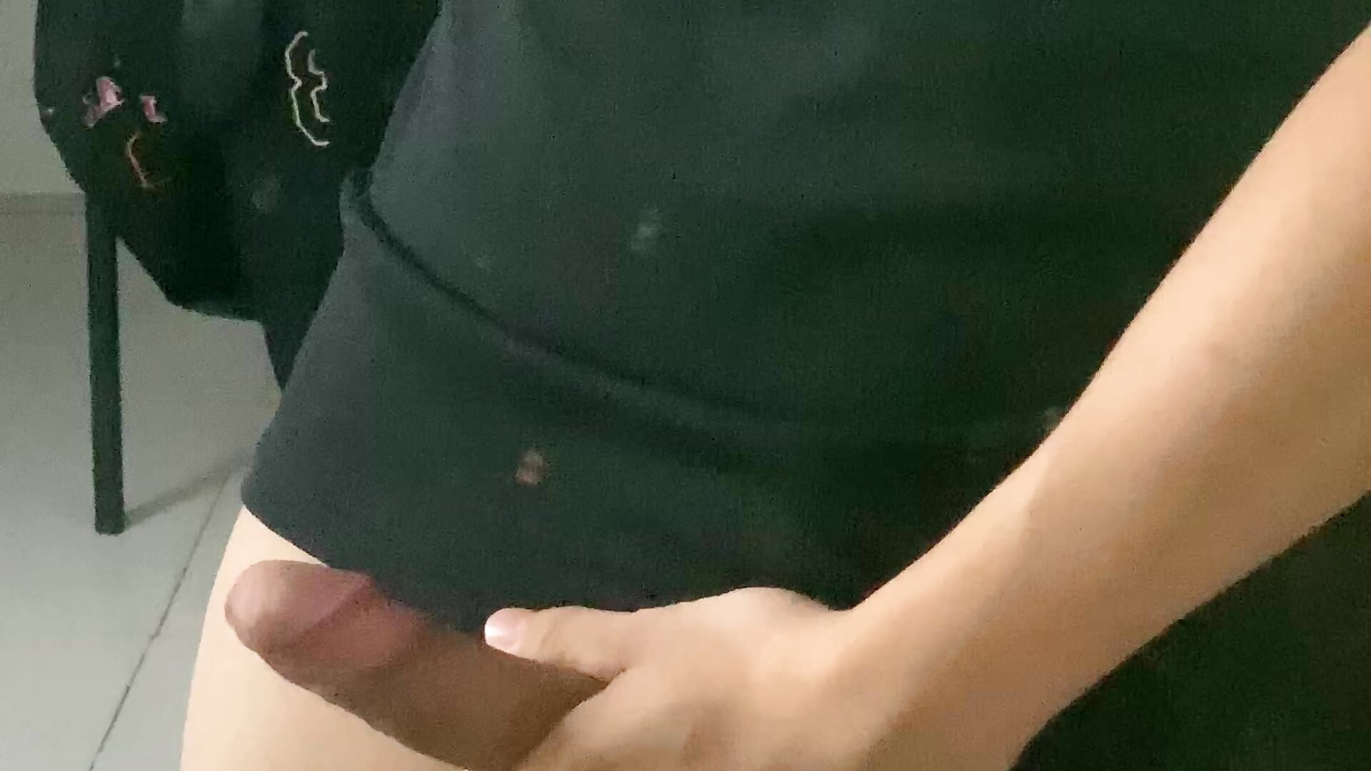 Suck my dick - video by chixn04 cam model