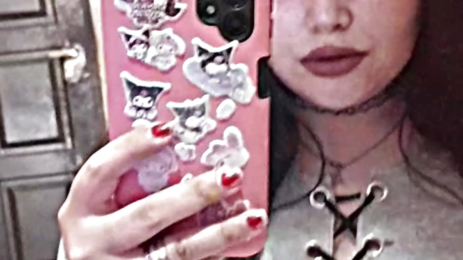 1000076400 - video by DivingArianism cam model