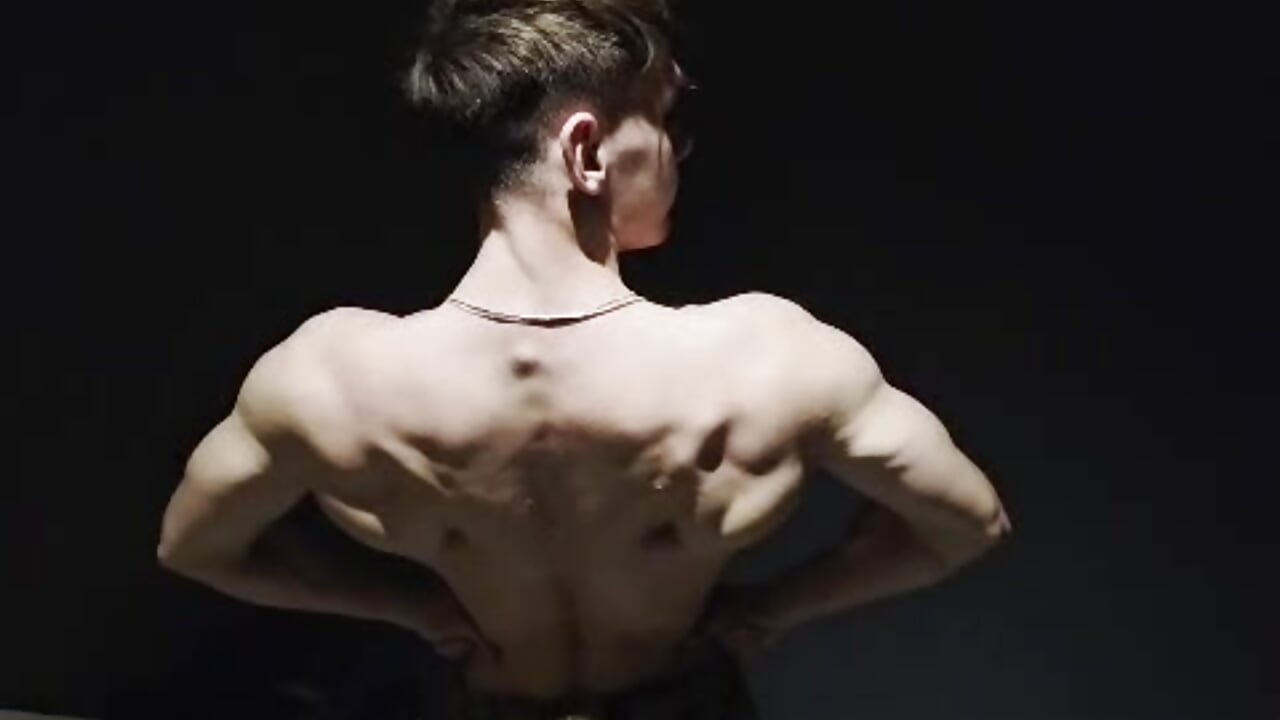 20251201_221248_4_1_1 - video av BradyFlint cam model