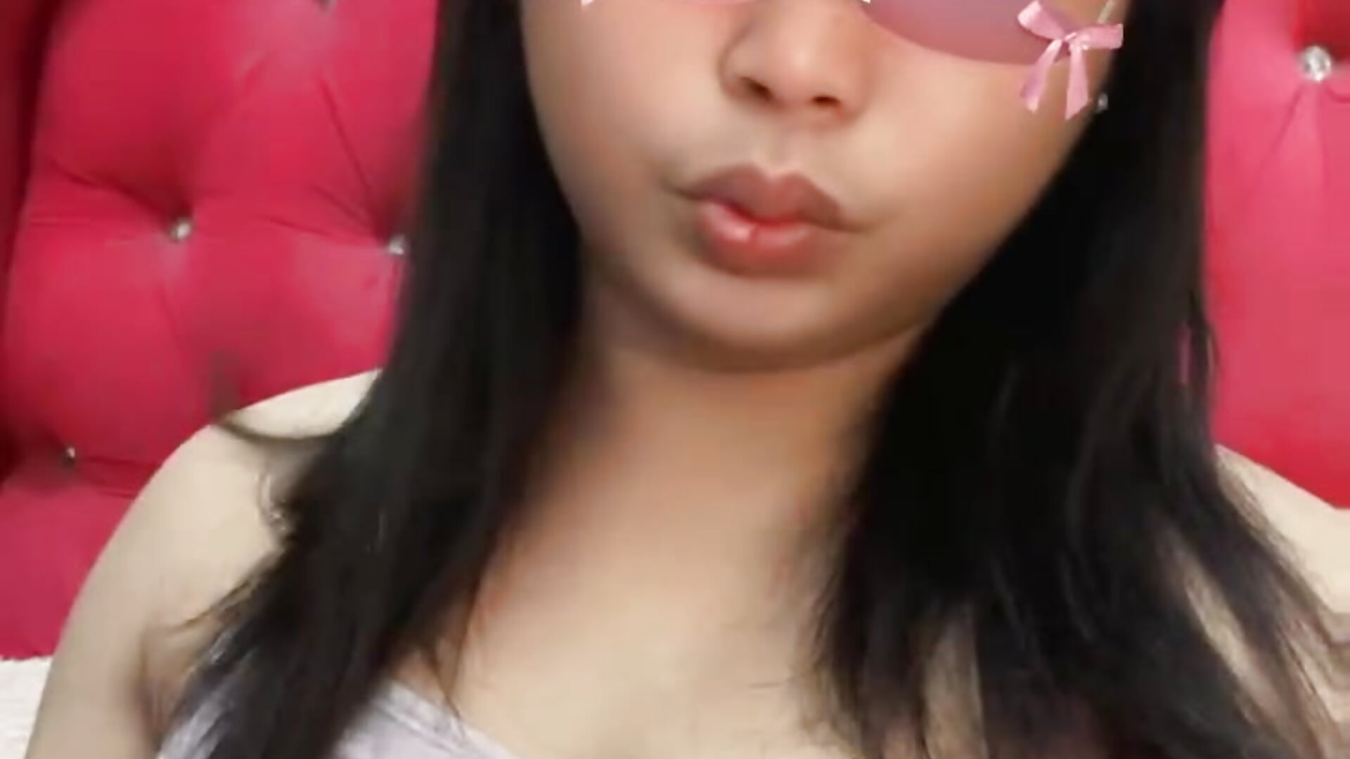 fea6669c-1f95-47fc-9ff0-e2caeb05b2b0 - video by Sophialovecum_29 cam model