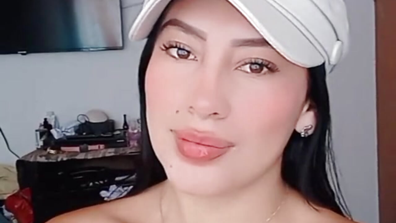 Loviuu－カメラキャストのScarlett_Glows1の動画