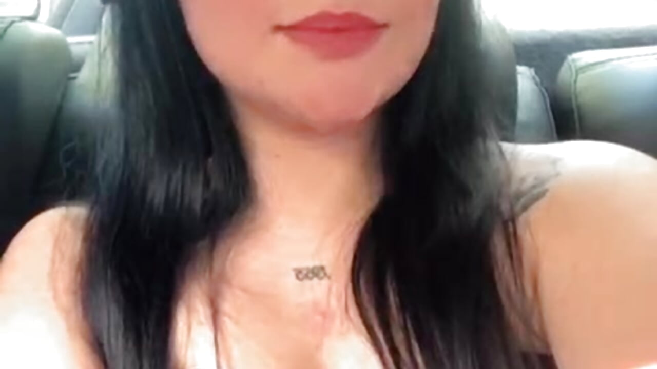 Me <3 - video by Pucca_Sweet cam model