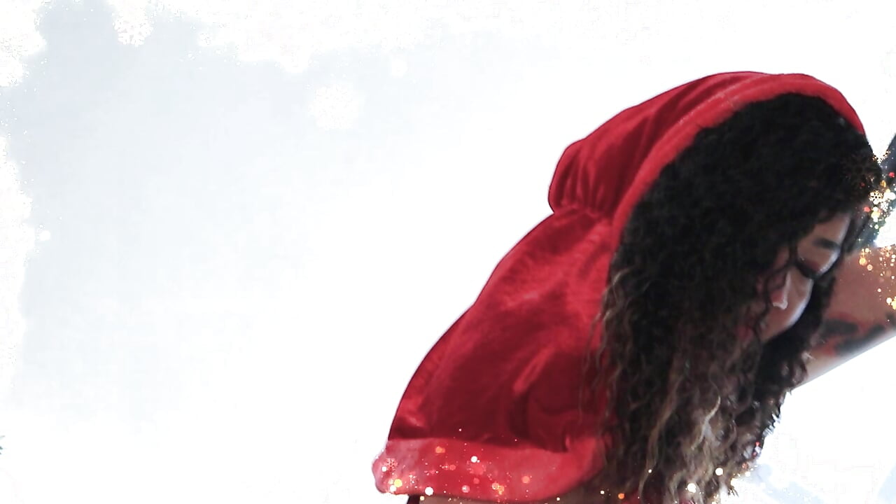 Merry christmas - video by Mulata09 cam model