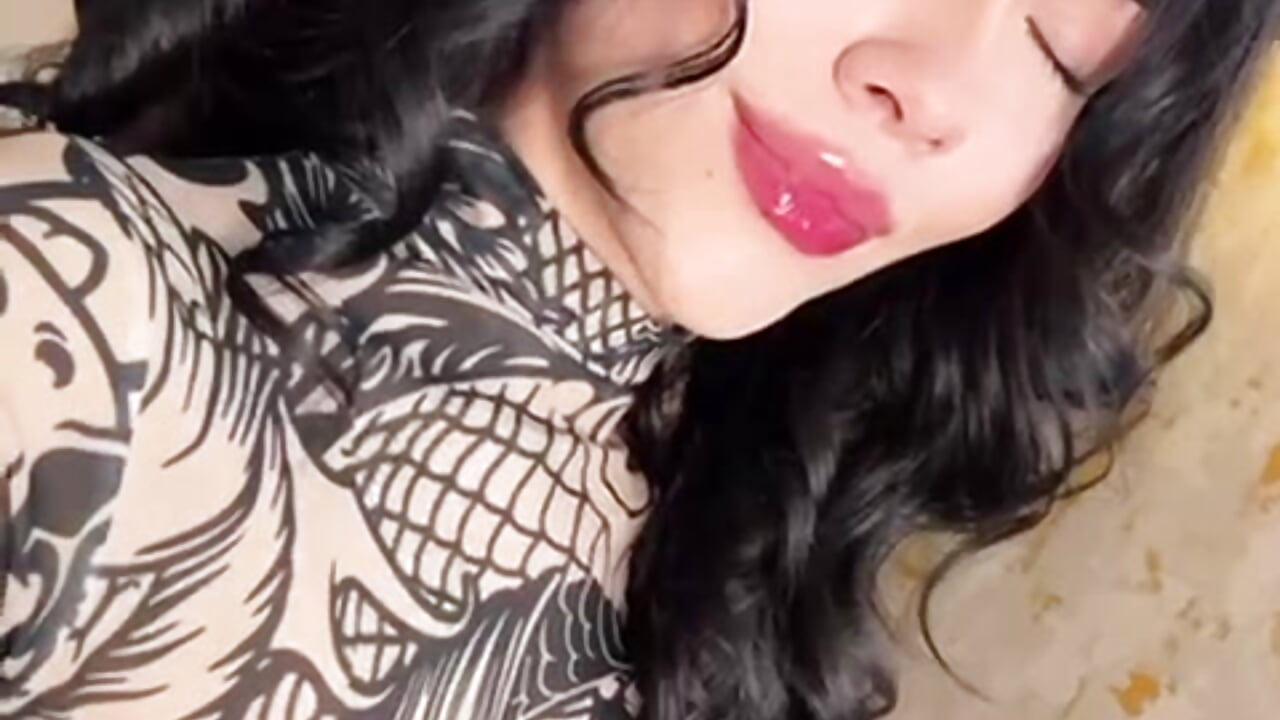 sexy - video by TanyaBello cam model