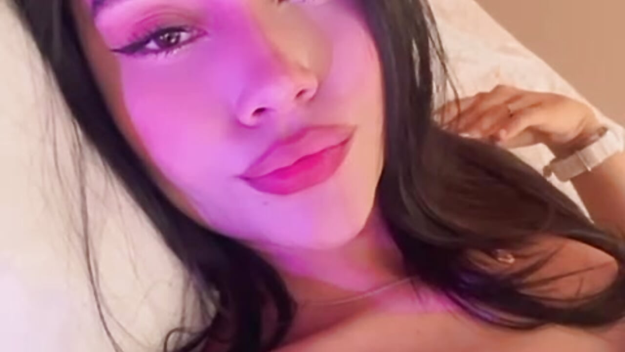 Come for these kisses😏 - video của người mẫu cam TanyaBello