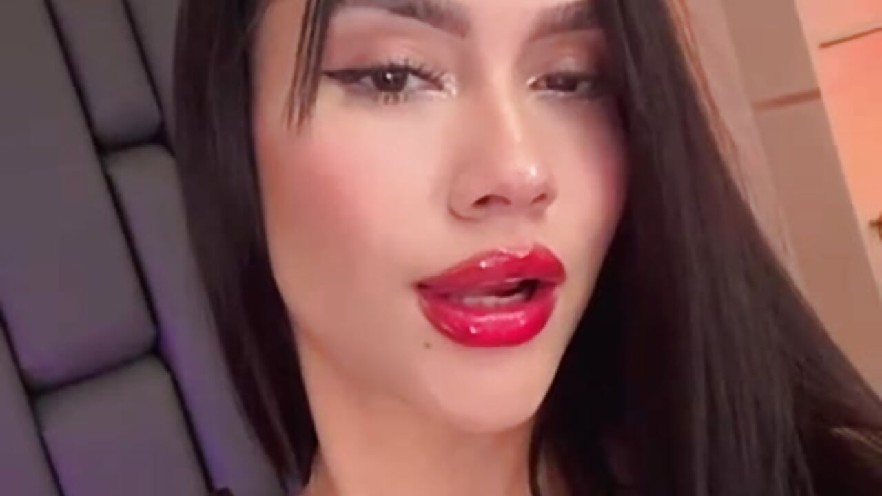 ...SIMPLY THE CUTEST....+ - video của người mẫu cam TanyaBello