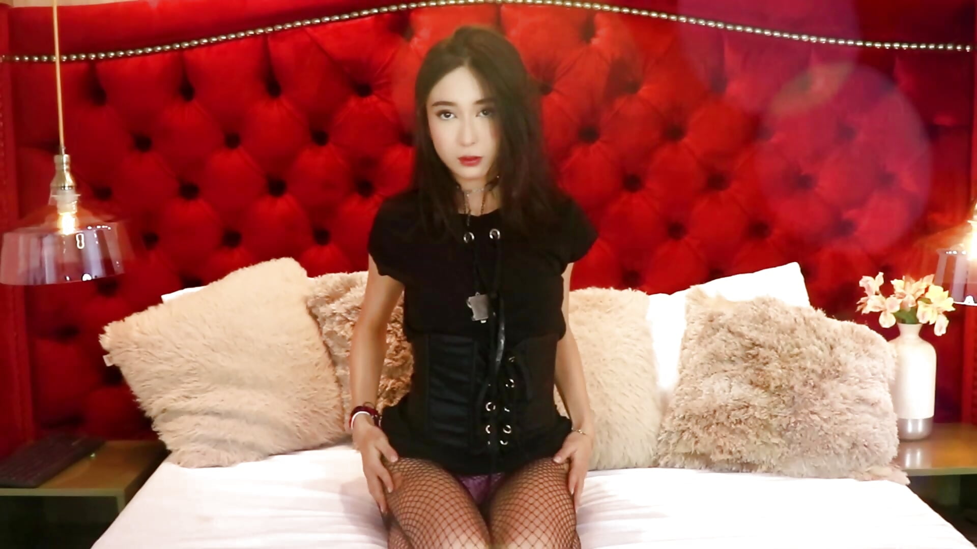 Come with me... 😈✨ - video by CherryLuna_ cam model