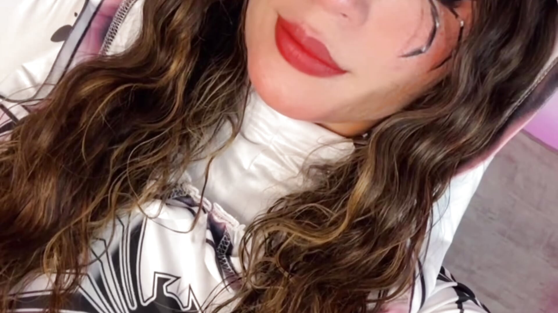 Spider Gwen - video by lara_bombshelll cam model