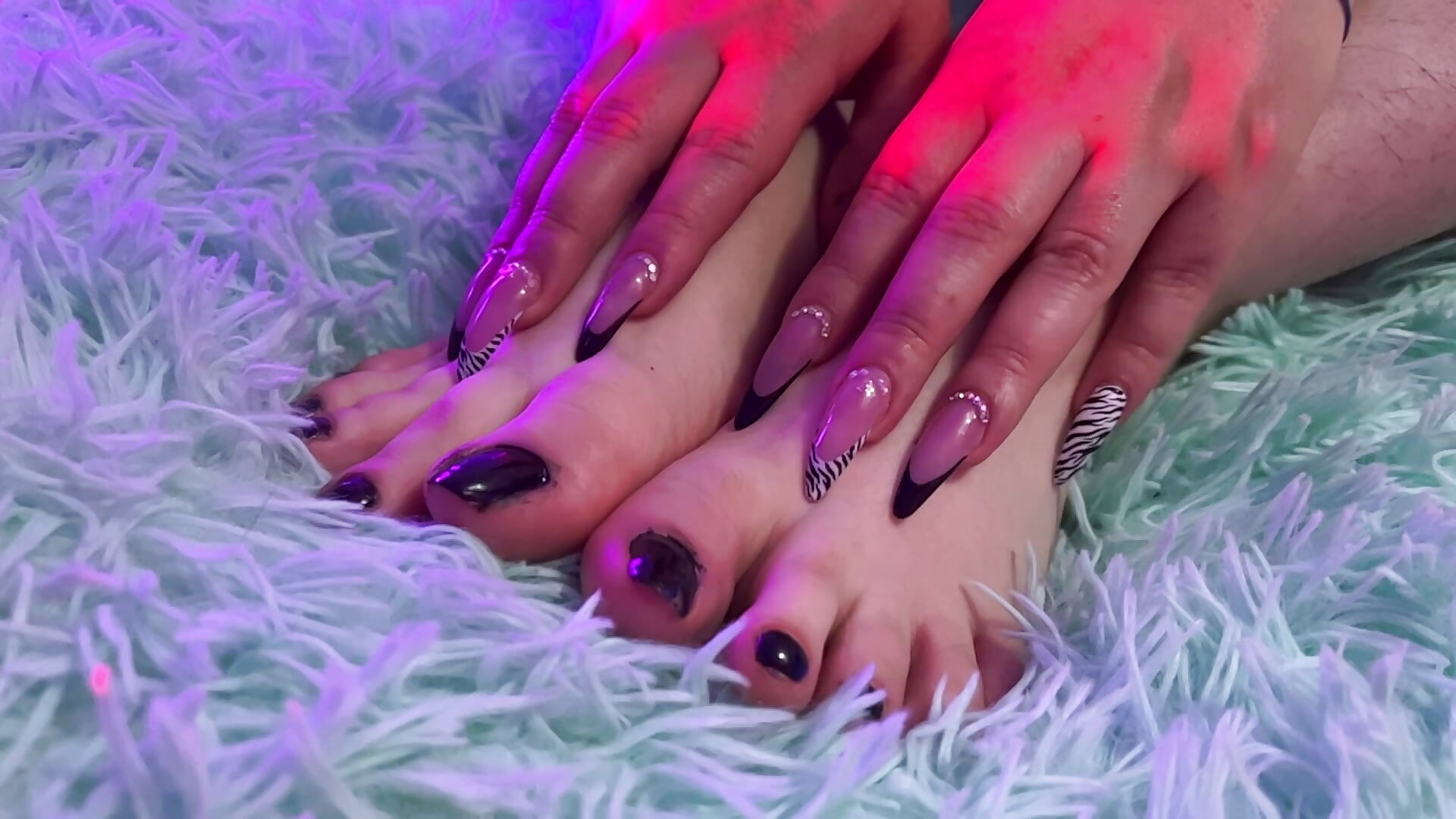 feet – video od webkamerové modelky Violetafetish-dirty