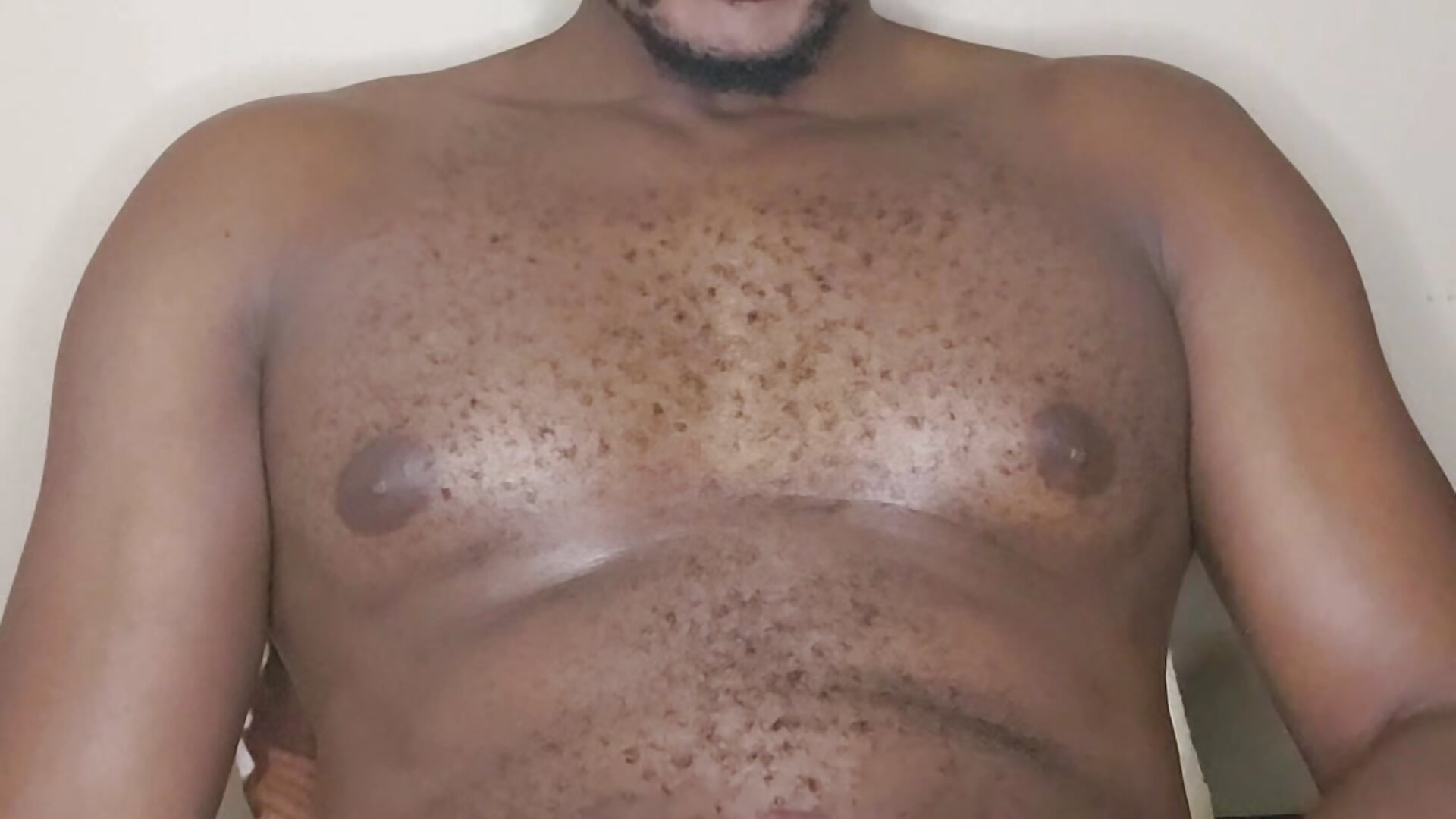 Nice cum😋 – видео в ебкам-модели sgid8192