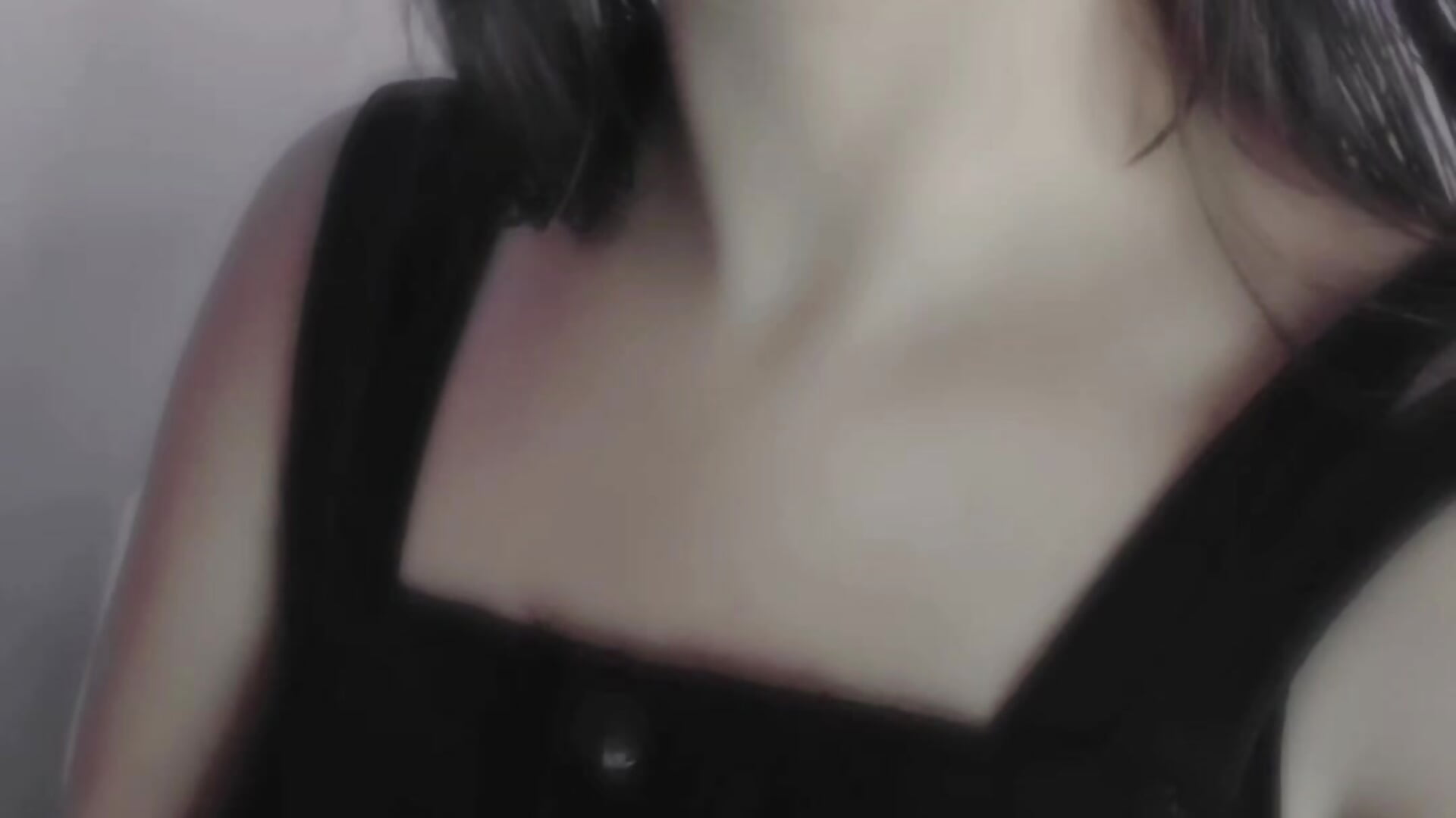 Hi🖤 - video di Alissun_ modella di cam