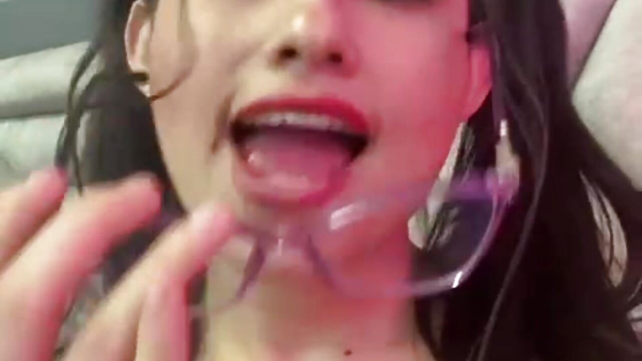 💦－カメラキャストのViolettRouseの動画