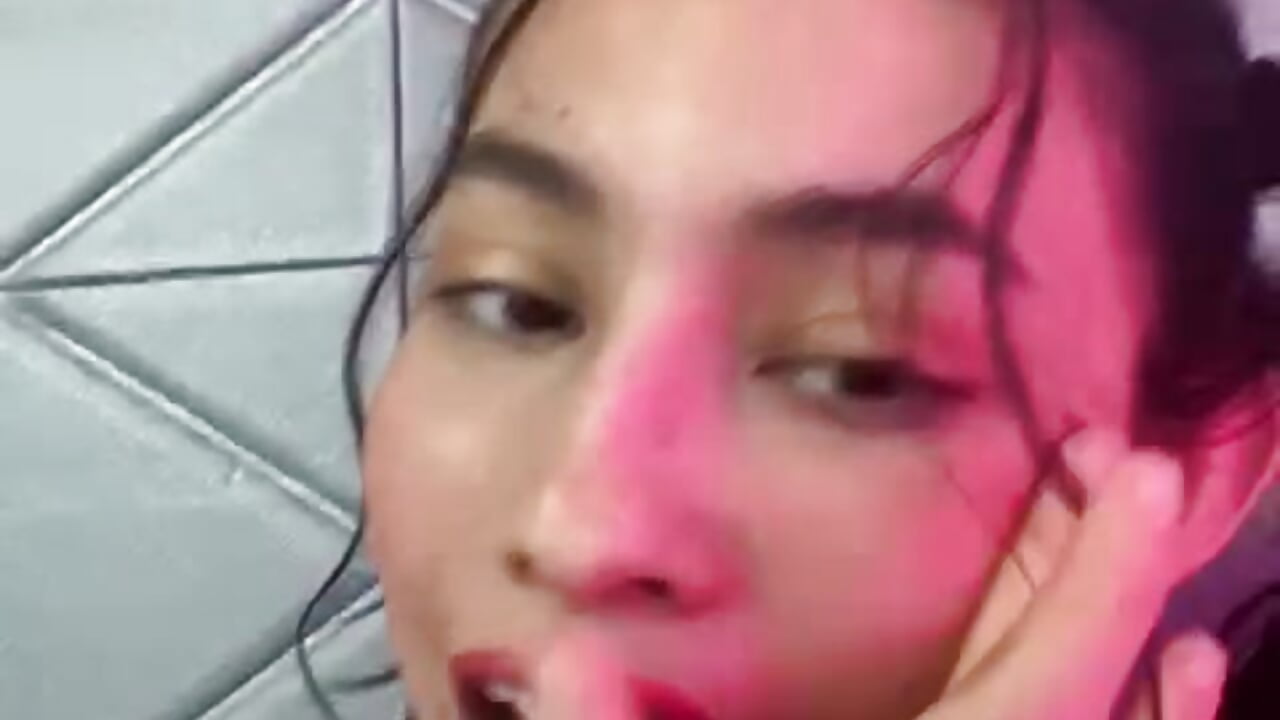 🥰💥－カメラキャストのViolettRouseの動画