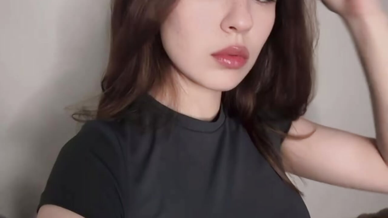 🙈 - video by LunaAfrodita cam model