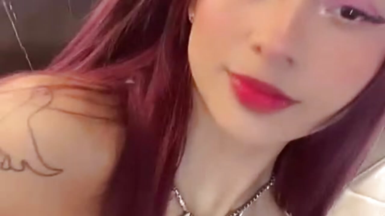 Press play and let me take over your screen—and your mind.－カメラキャストのCherry_Stoneの動画