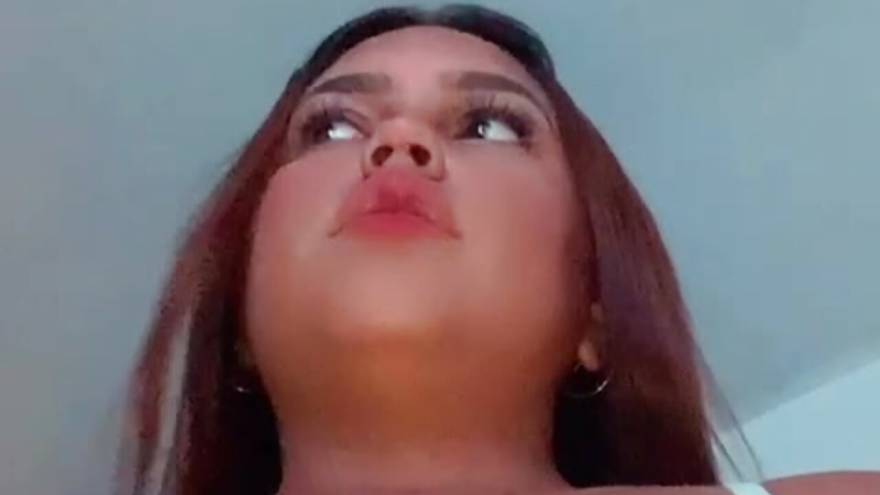 💋 - วิดีโอโดย valentinaasm โมเดลแคม