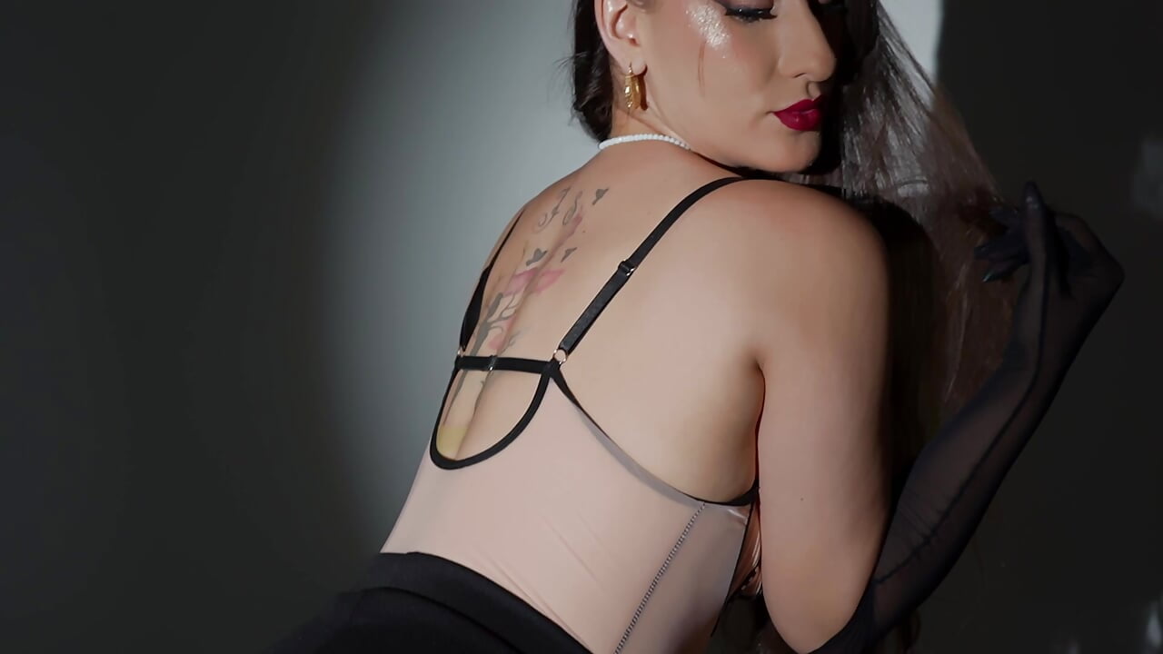 sexy dance - video di Catalina-Thompson modella di cam