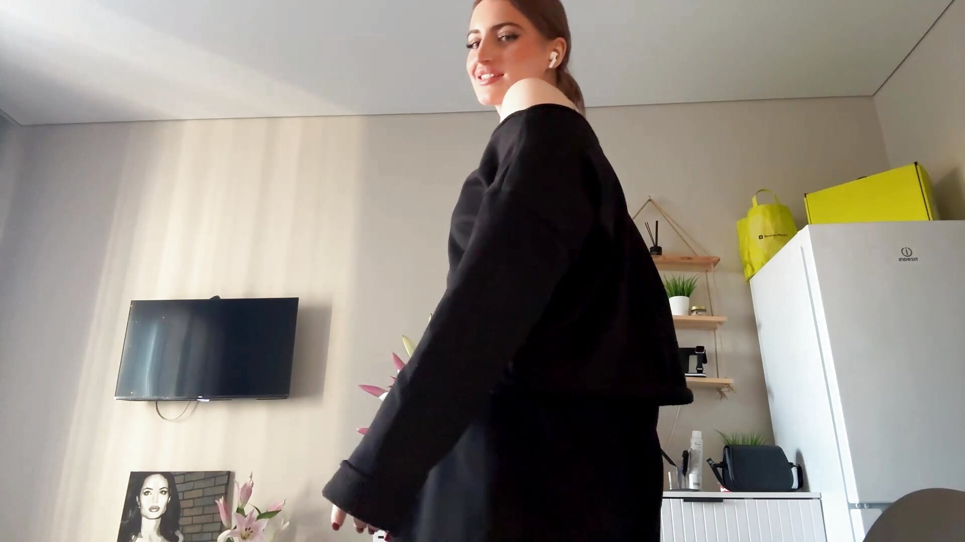 my first video ❤️ - video by JessMour cam model