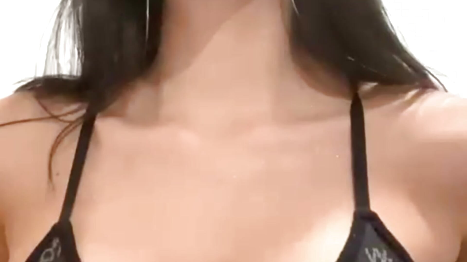 Some one to play with my boobs?🥰 - video by lulu_wonder cam model