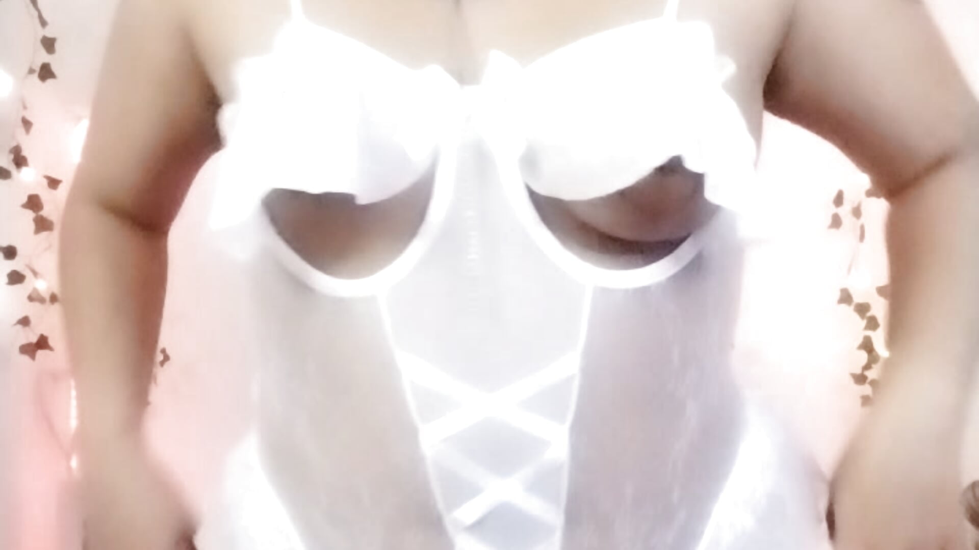 this bunny wishes you a happy new year - Ladyswap主播的视频