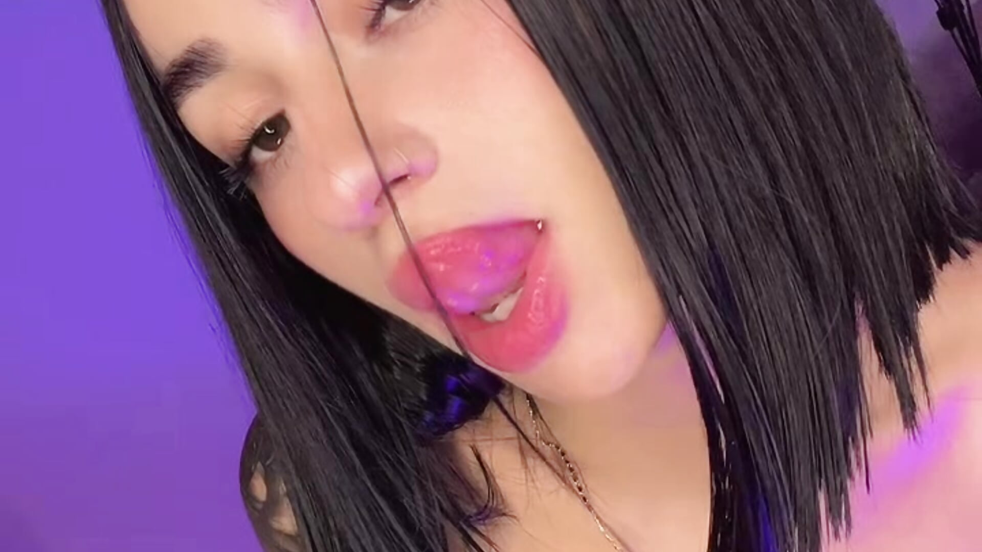 😈🫦 - video by Akaame_15 cam model