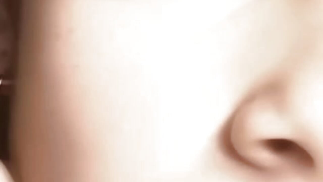 ❤️ - video by andrea_Queensel cam model