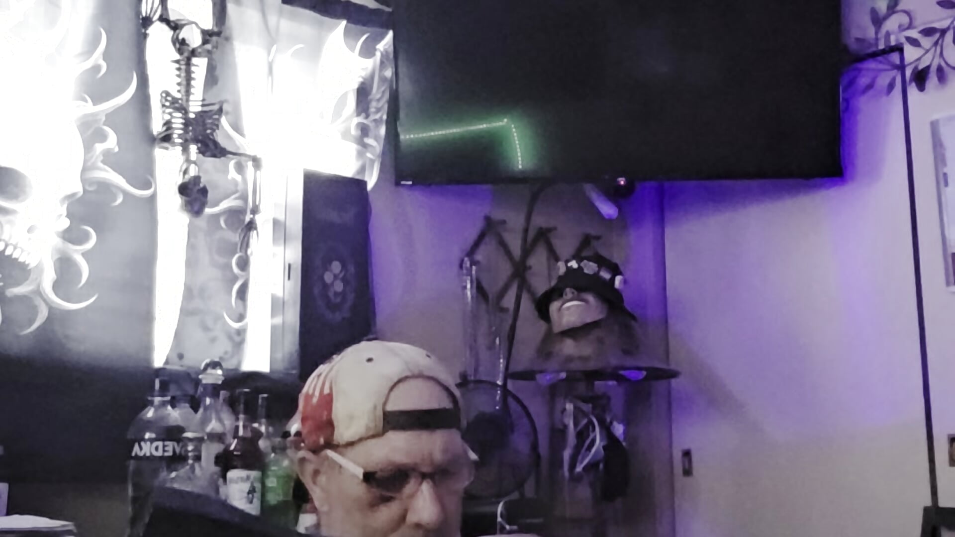 20251213_152032(1) - video by bigdaddyrooster cam model