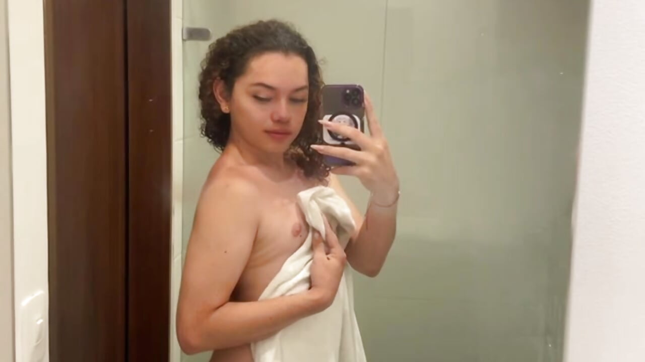 Me :) - відео від вебкаммоделі Maddisson_quenn05