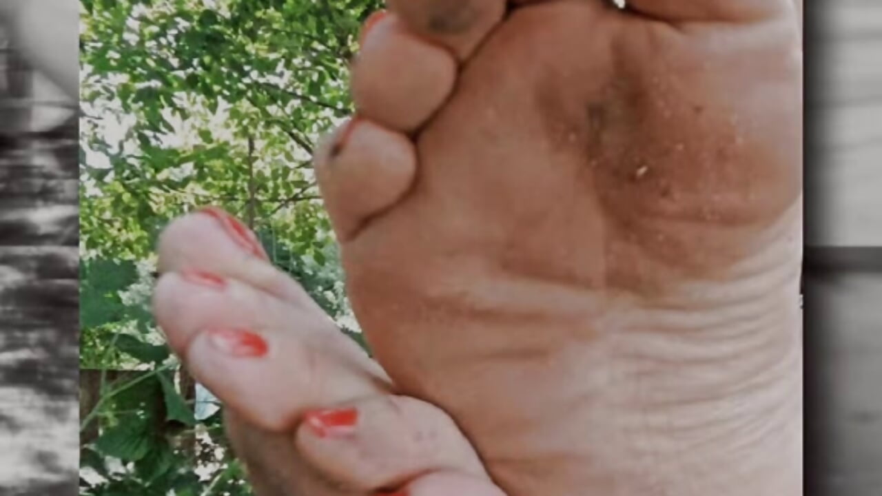 Dirty foot - video by MagnoliaVS cam model