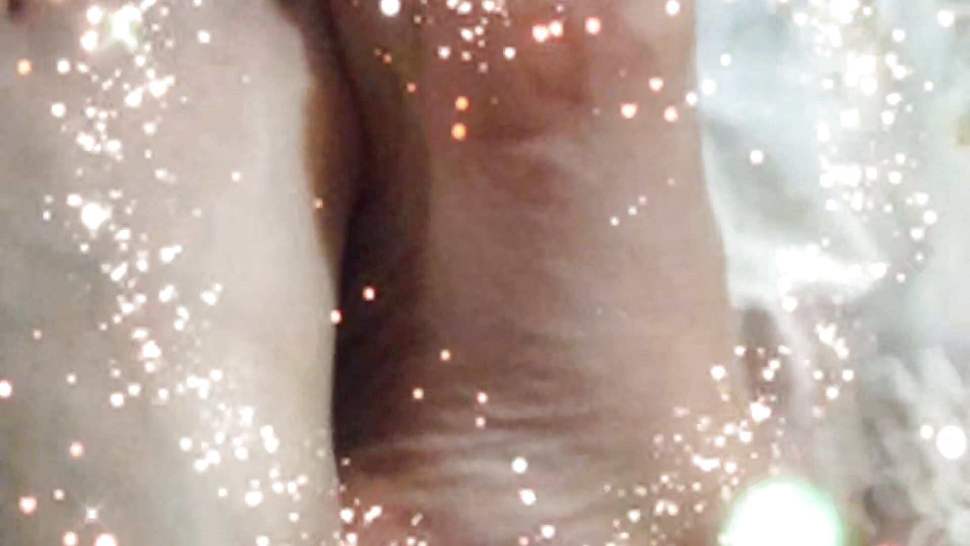 Beautiful legs, red toes . - video av MagnoliaVS cam-modell