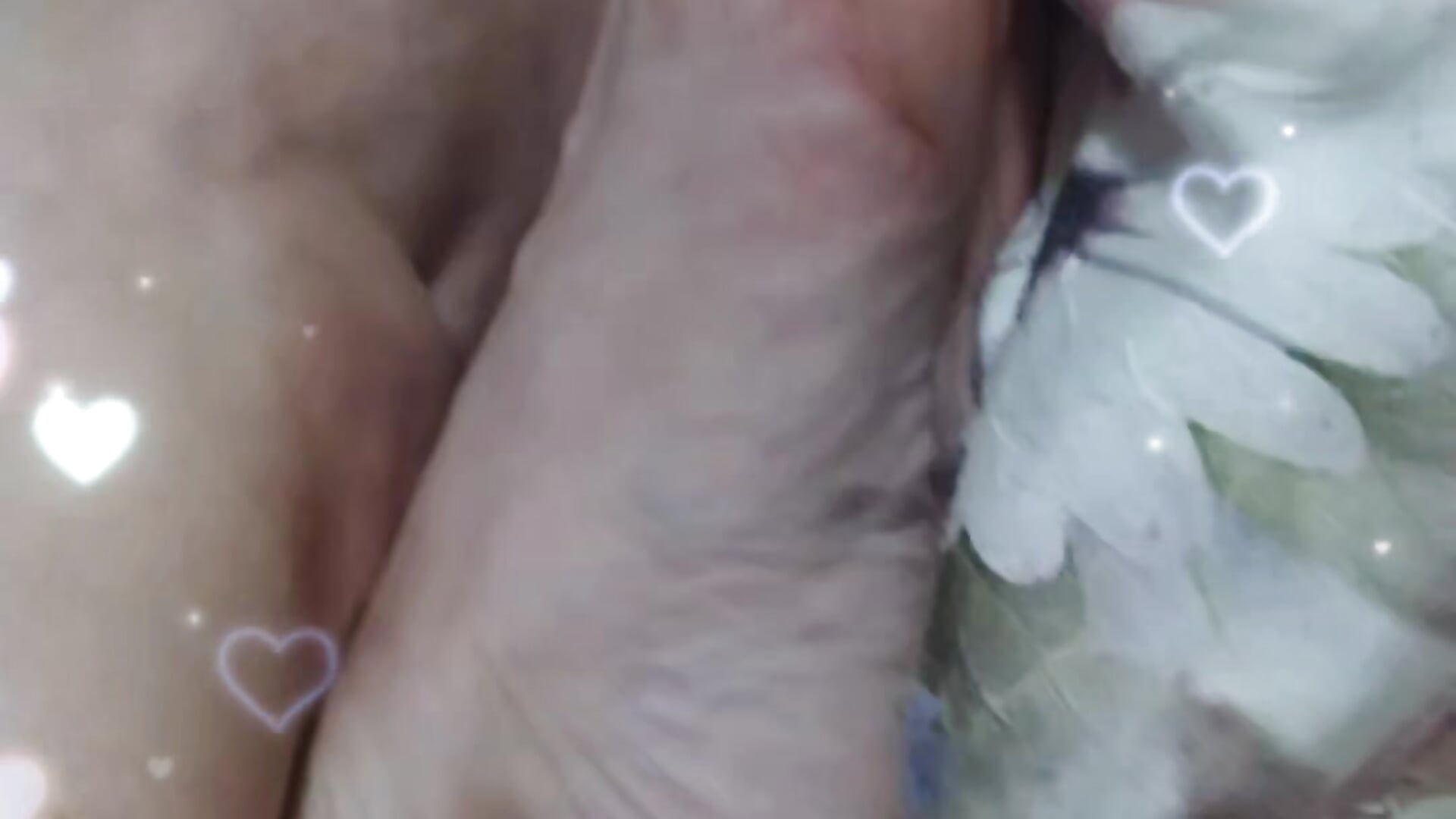 Large foot size for you in the feed. - 視頻由 MagnoliaVS 主播提供