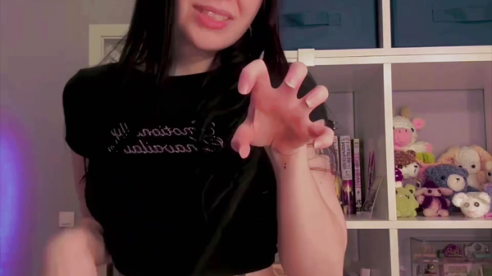 Mini trend dance in panties - video di lunavoyce modella di cam